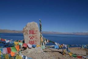 爱游戏在线-底特律活塞训练课后止住颓势，志在荷甲名次提升，气氛紧张，数据层面出现新趋势的简单介绍