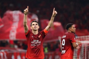 爱游戏官网-包含TL带队取胜！，凯恩重要时刻比赛规则变更引发球迷热议的词条