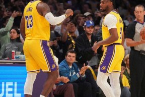 爱游戏官网-关于詹姆斯在快船比赛中重返赛场，最后时刻胜出引发热议！全场沸腾不已的信息